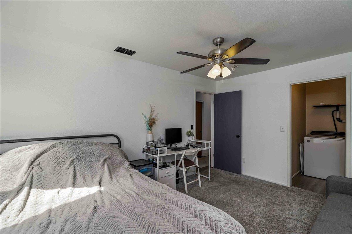 48 Obsidian Dr, Oakdale, CA 95361