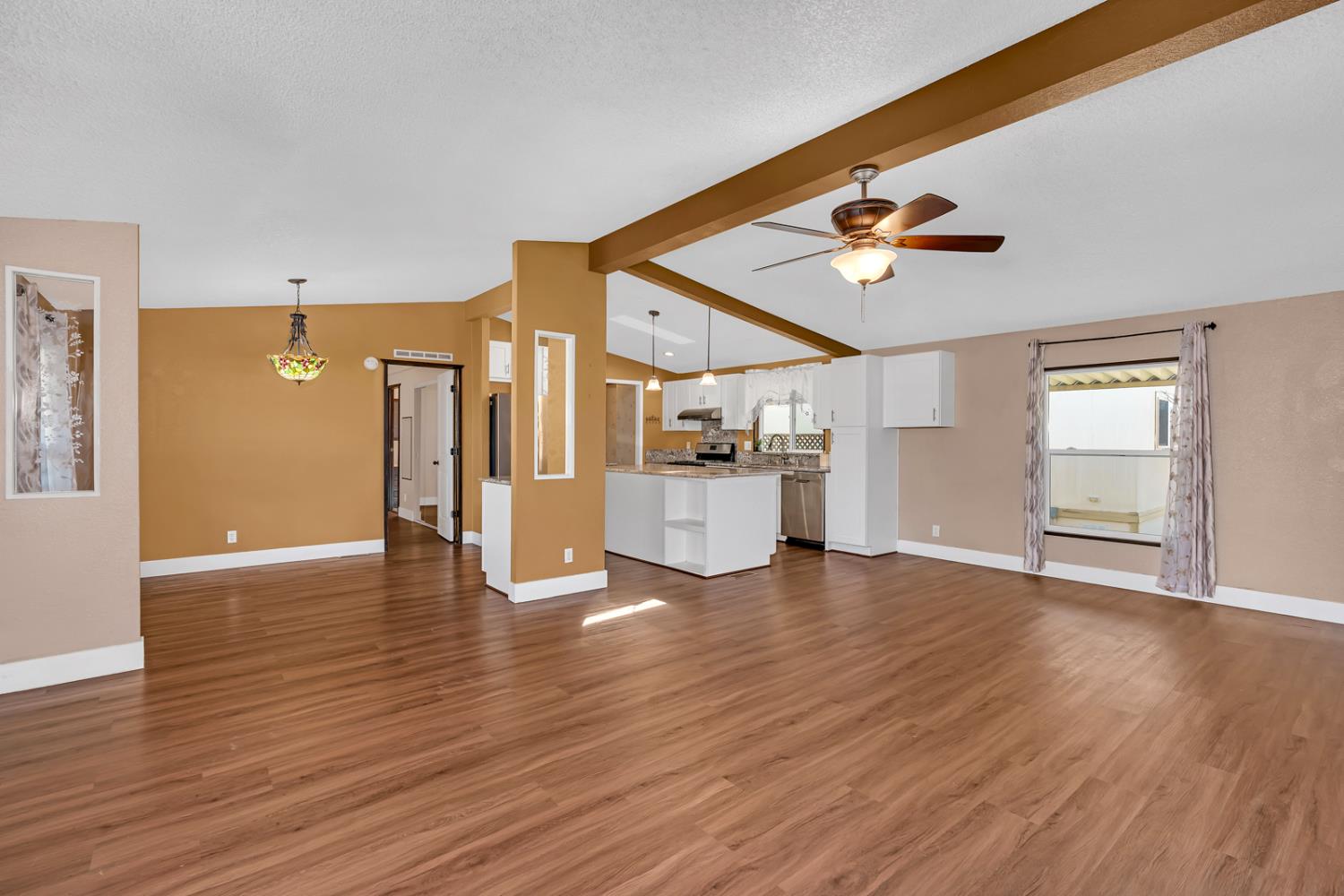 2151 E Pacheco Blvd #63, Los Banos, CA 93635