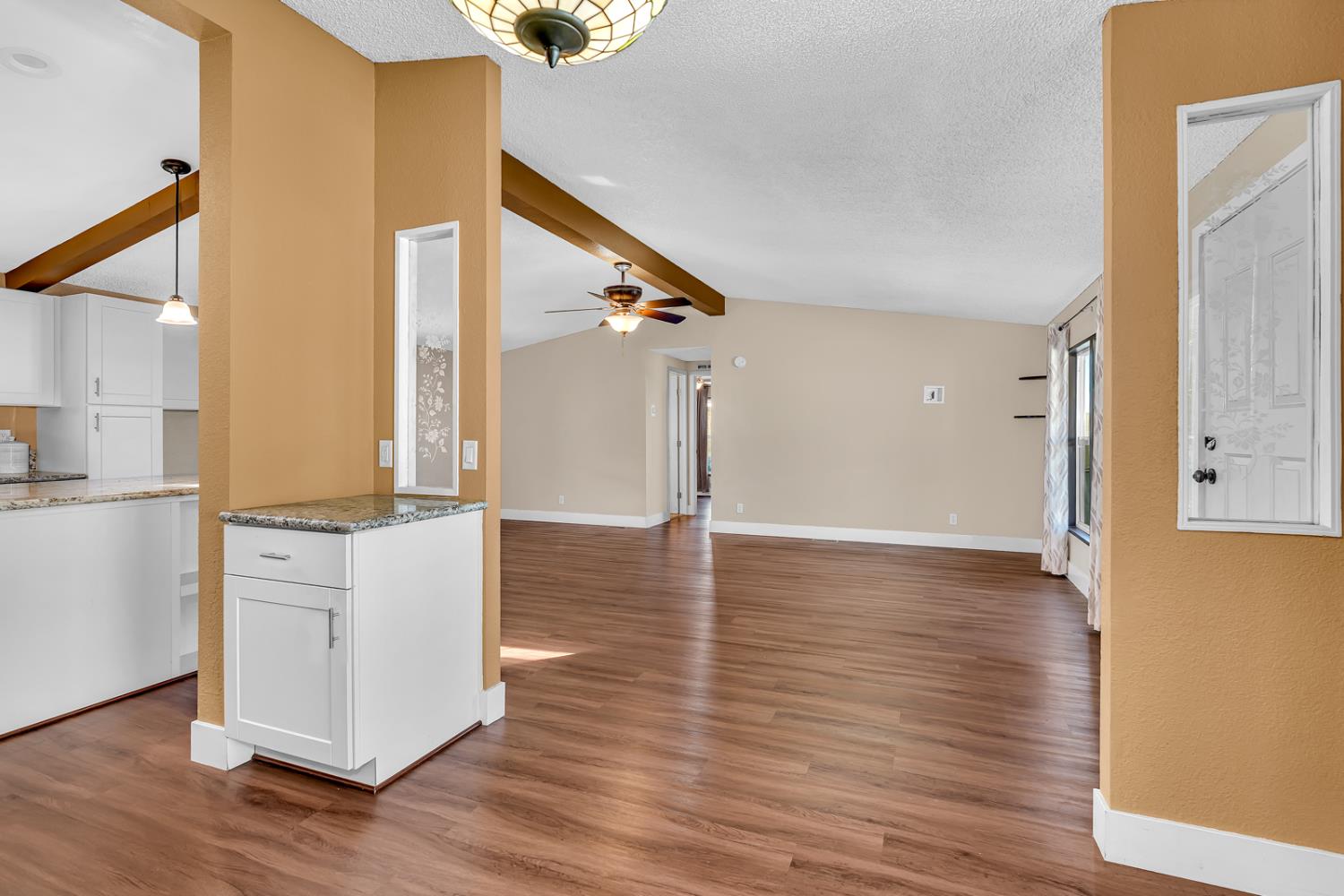 2151 E Pacheco Blvd #63, Los Banos, CA 93635