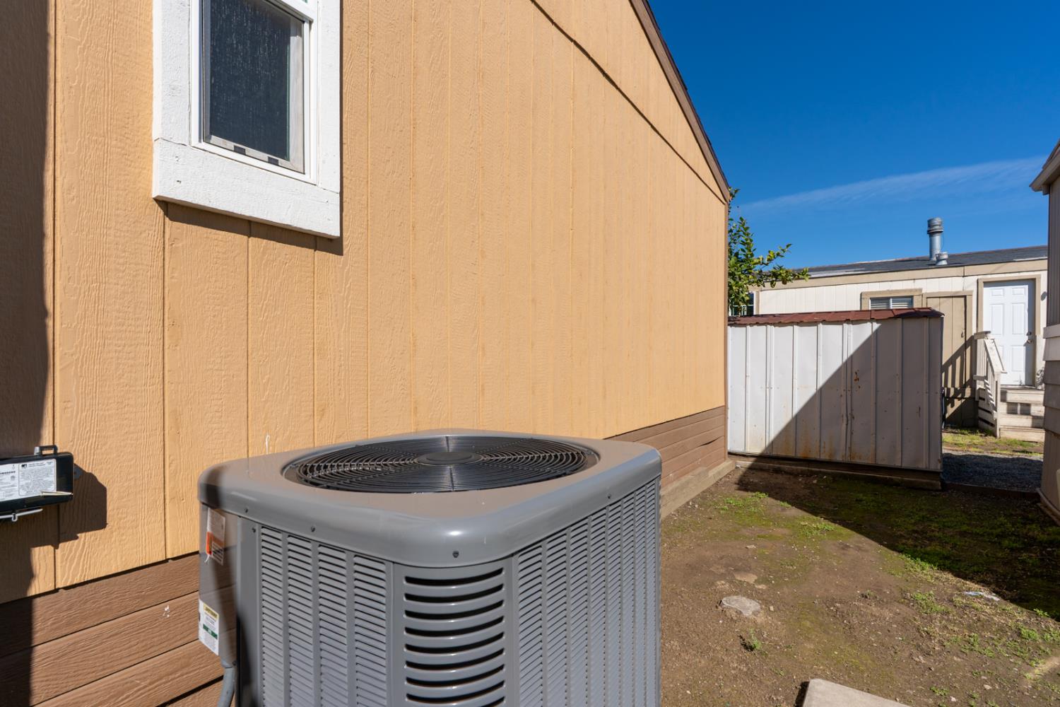 2151 E Pacheco Blvd #63, Los Banos, CA 93635