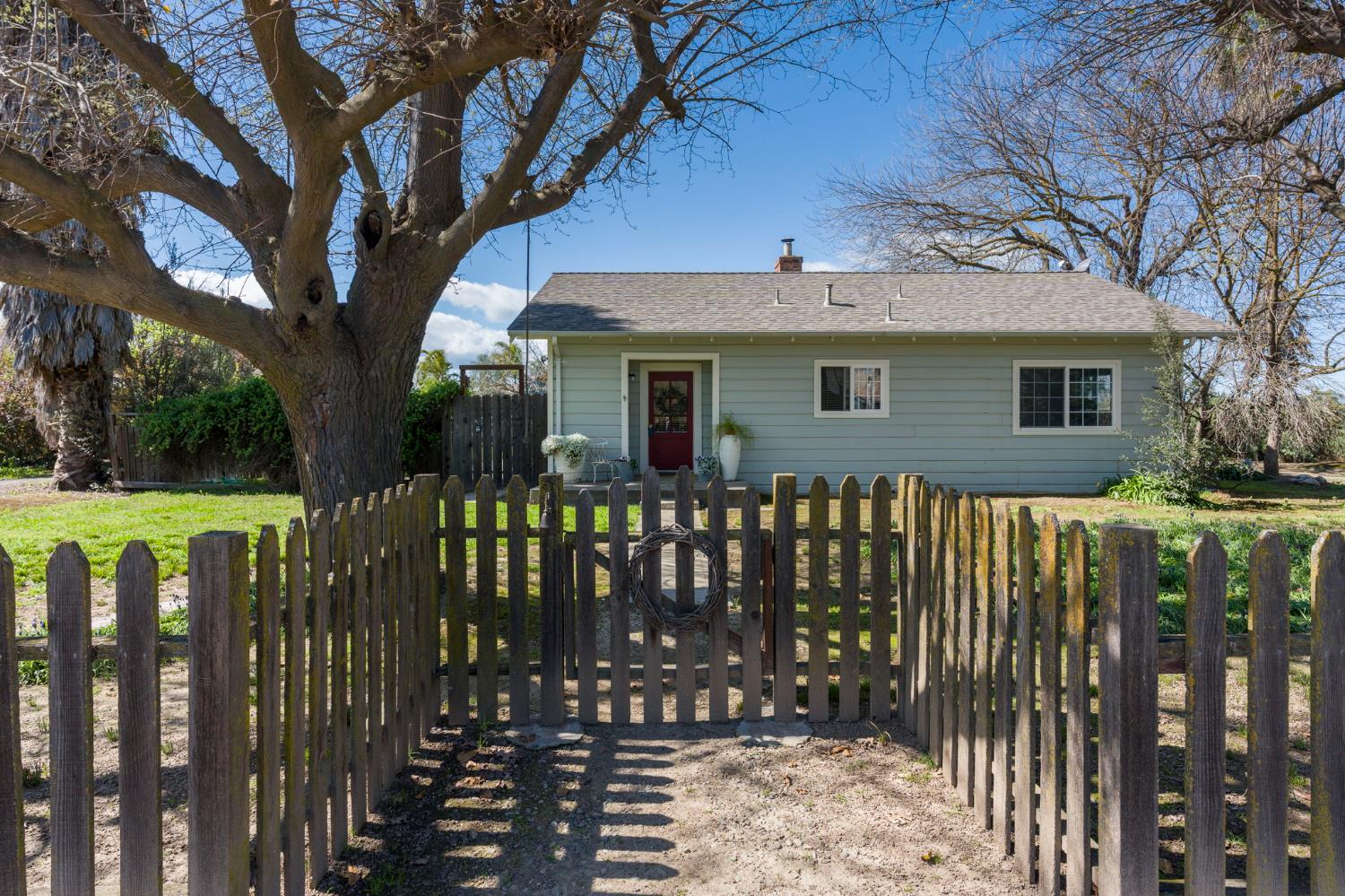 28937 Upper Rd, Newman, CA 95360