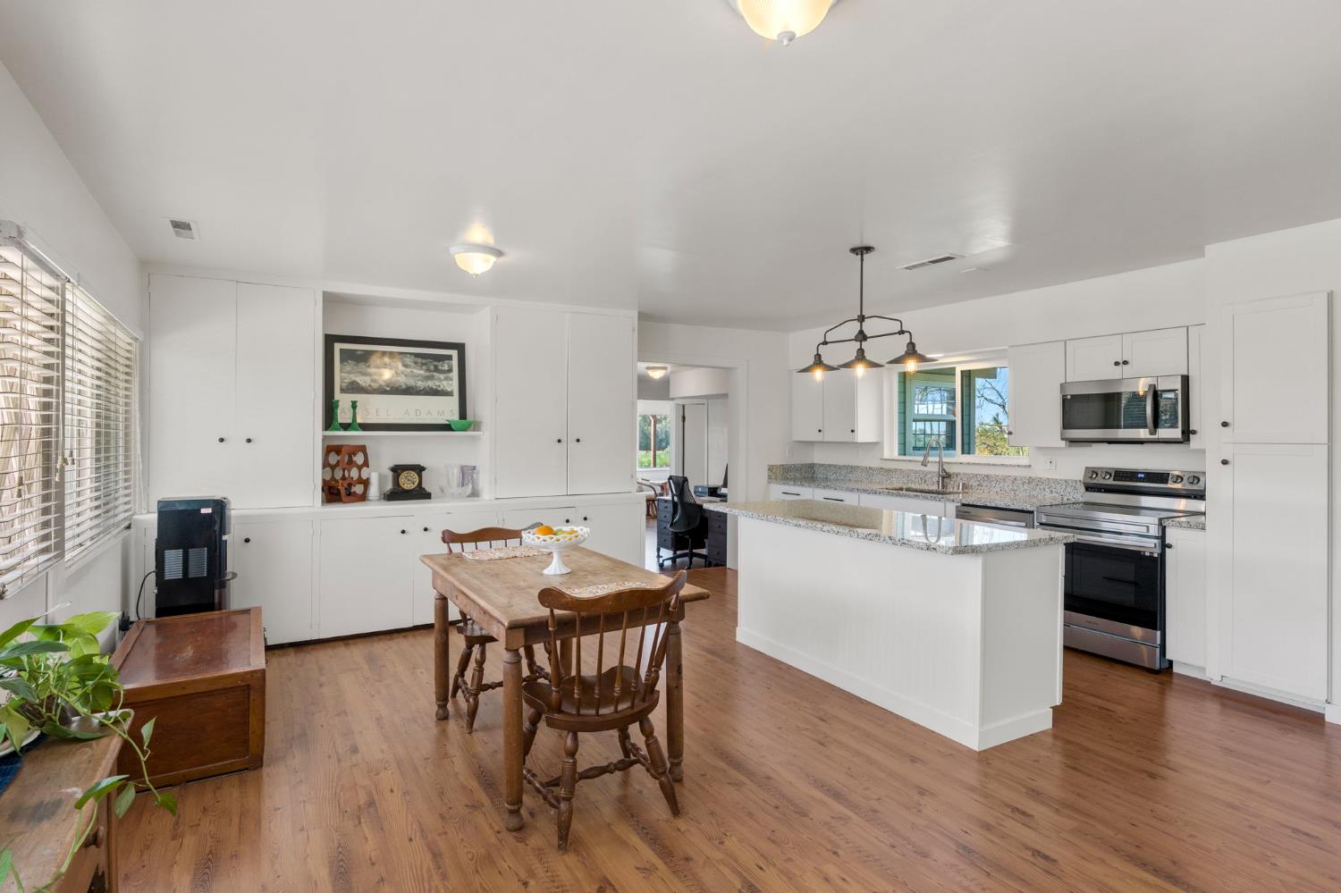 28937 Upper Rd, Newman, CA 95360