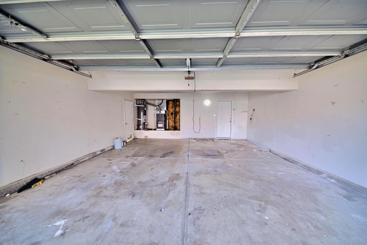 1900 Berryessa Dr, Modesto, CA 95358