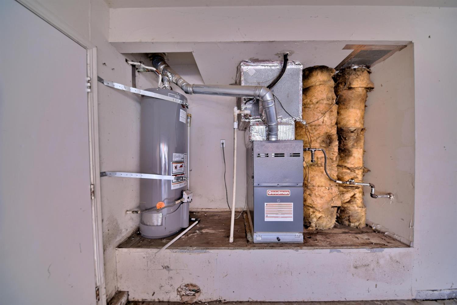 1900 Berryessa Dr, Modesto, CA 95358