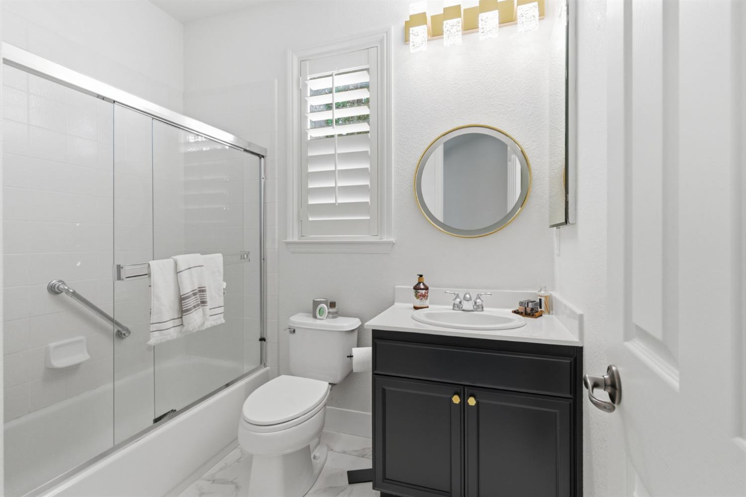 243 John Kamps Way, Ripon, CA 95366