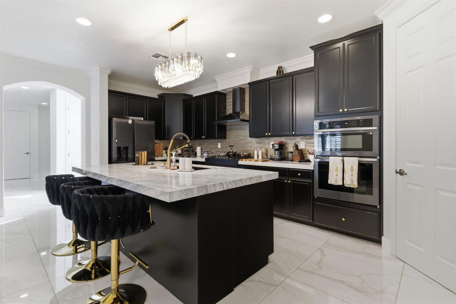 243 John Kamps Way, Ripon, CA 95366