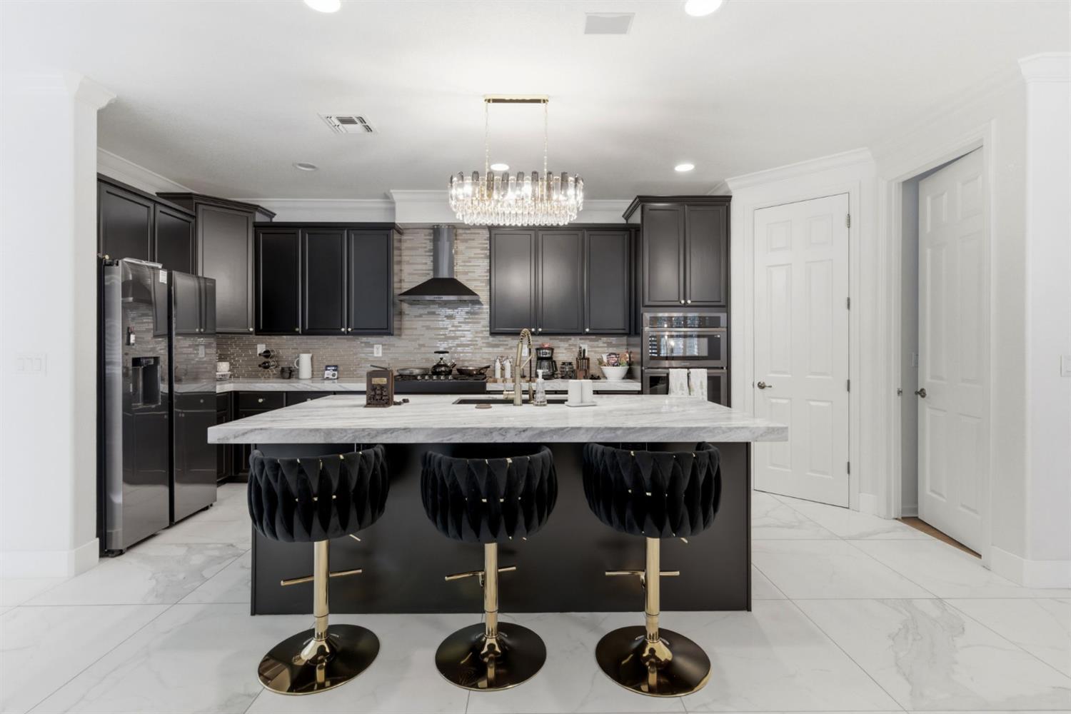 243 John Kamps Way, Ripon, CA 95366