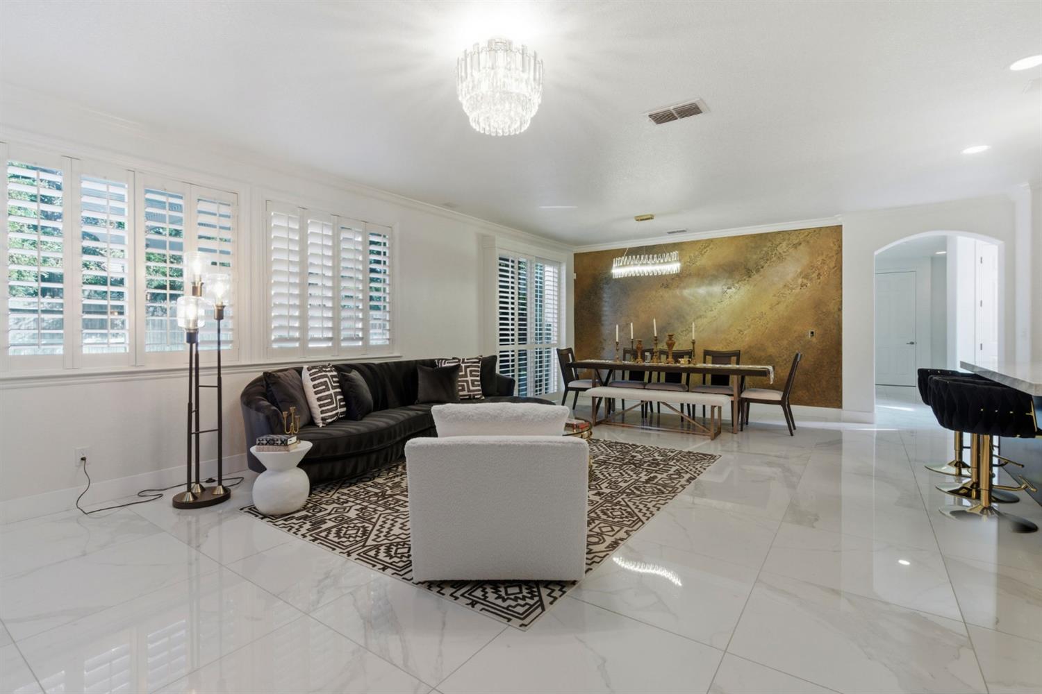 243 John Kamps Way, Ripon, CA 95366