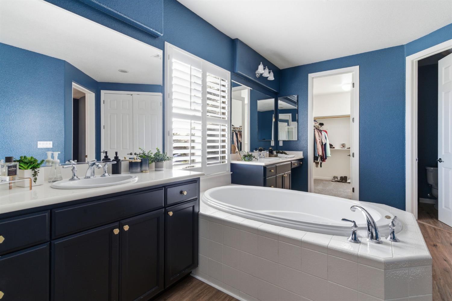 243 John Kamps Way, Ripon, CA 95366