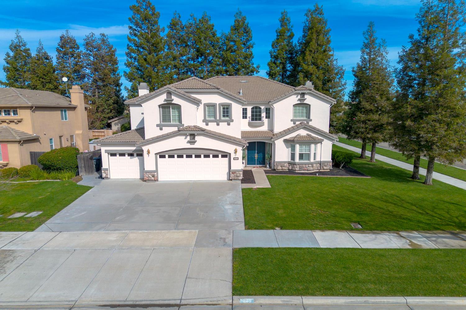243 John Kamps Way, Ripon, CA 95366