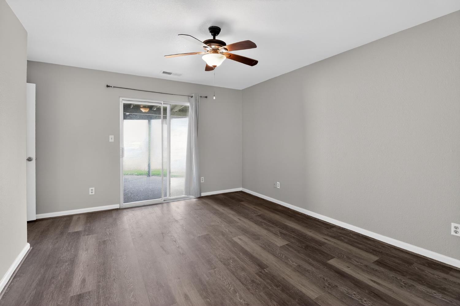 3804 Semallon Dr, Modesto, CA 95356