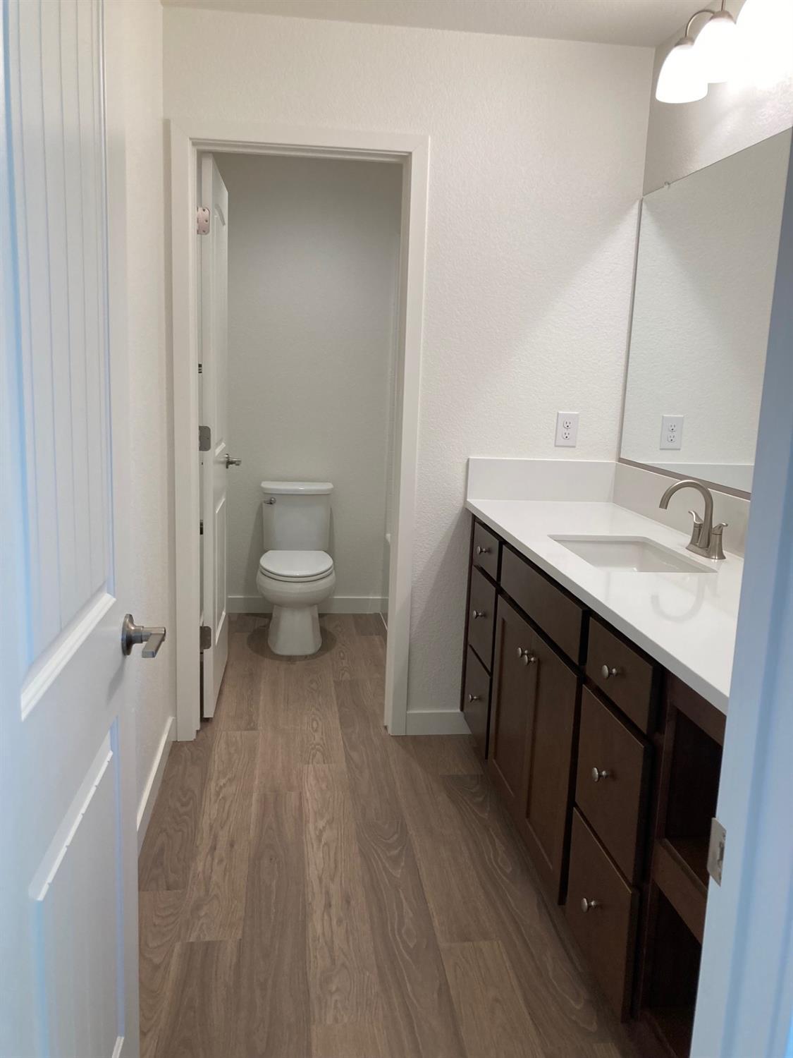 1705 Granite Blvd, Los Banos, CA 93635