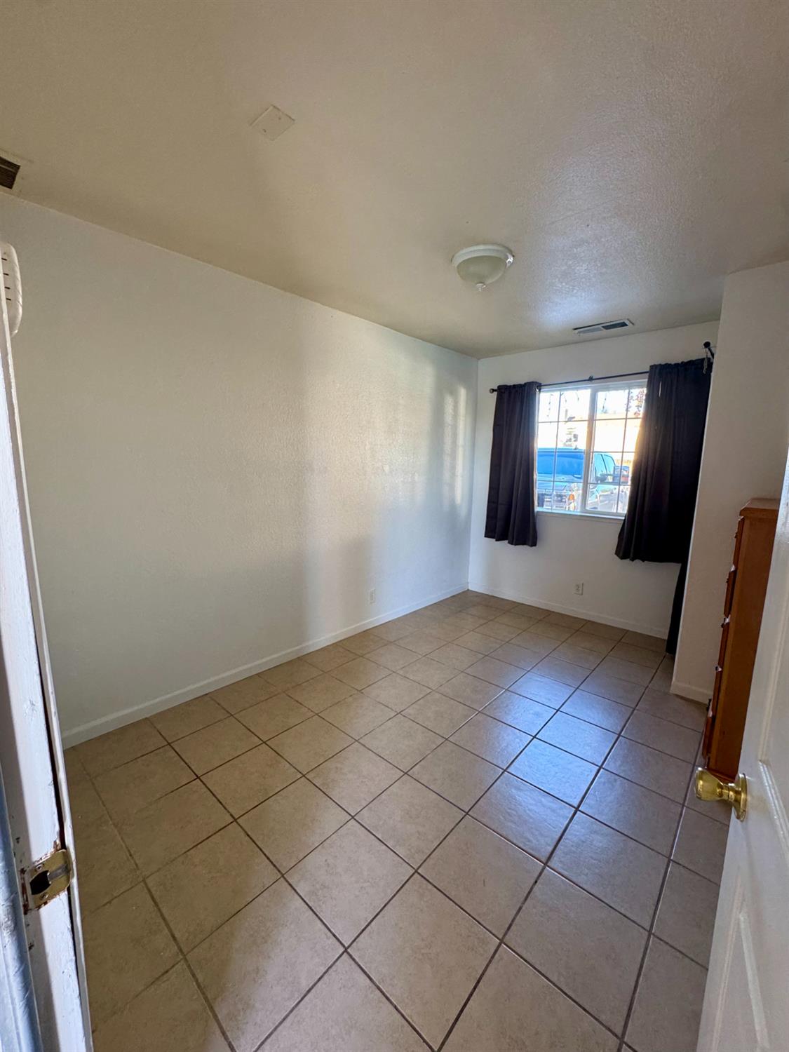 1363 Merganser, Newman, CA 95360