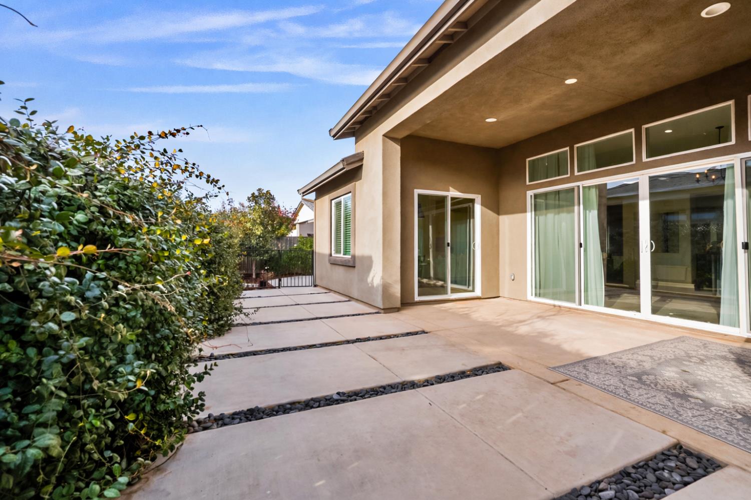 2513 Feathermint Ln, Turlock, CA 95382