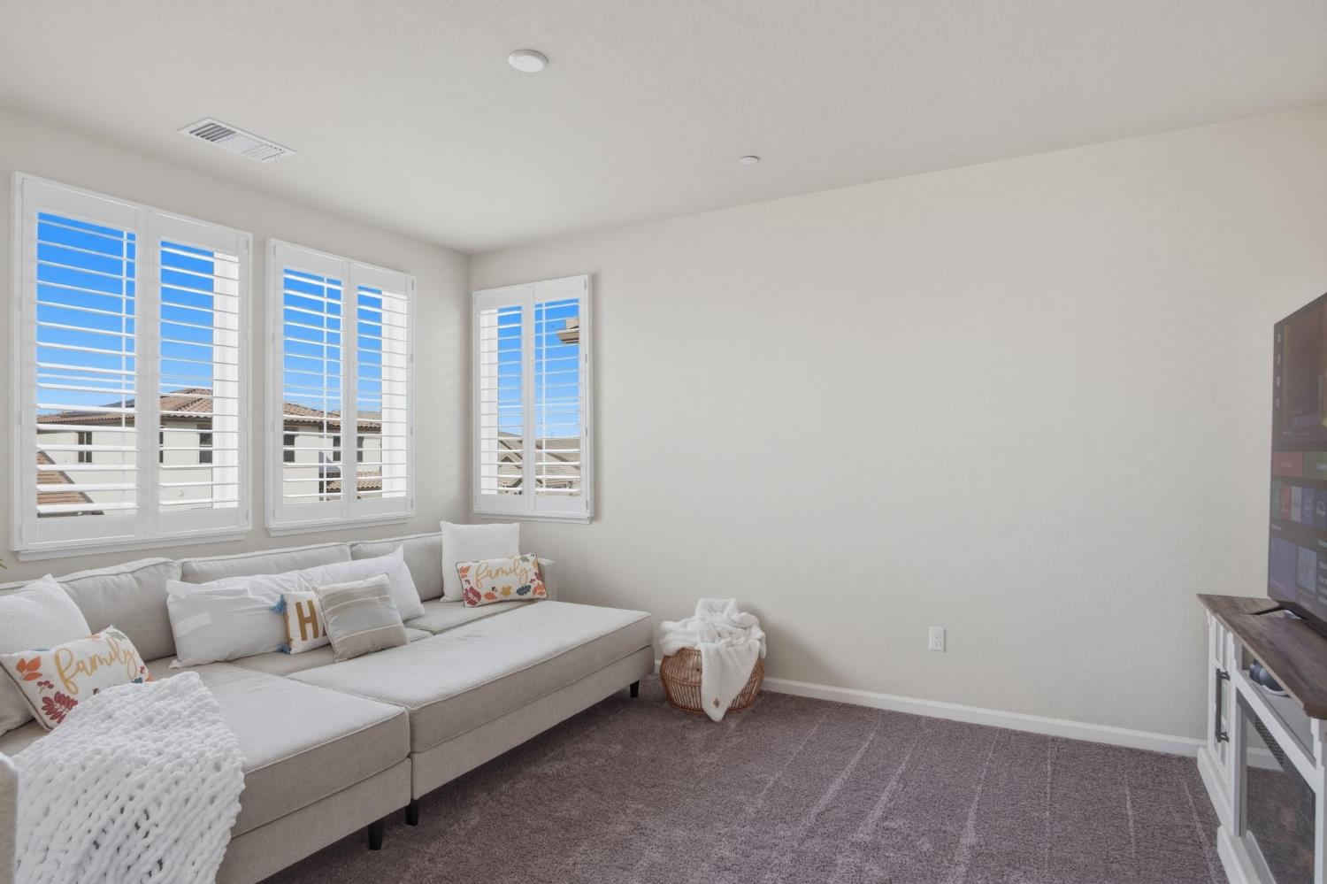 4344 Icon Ave, Modesto, CA 95356