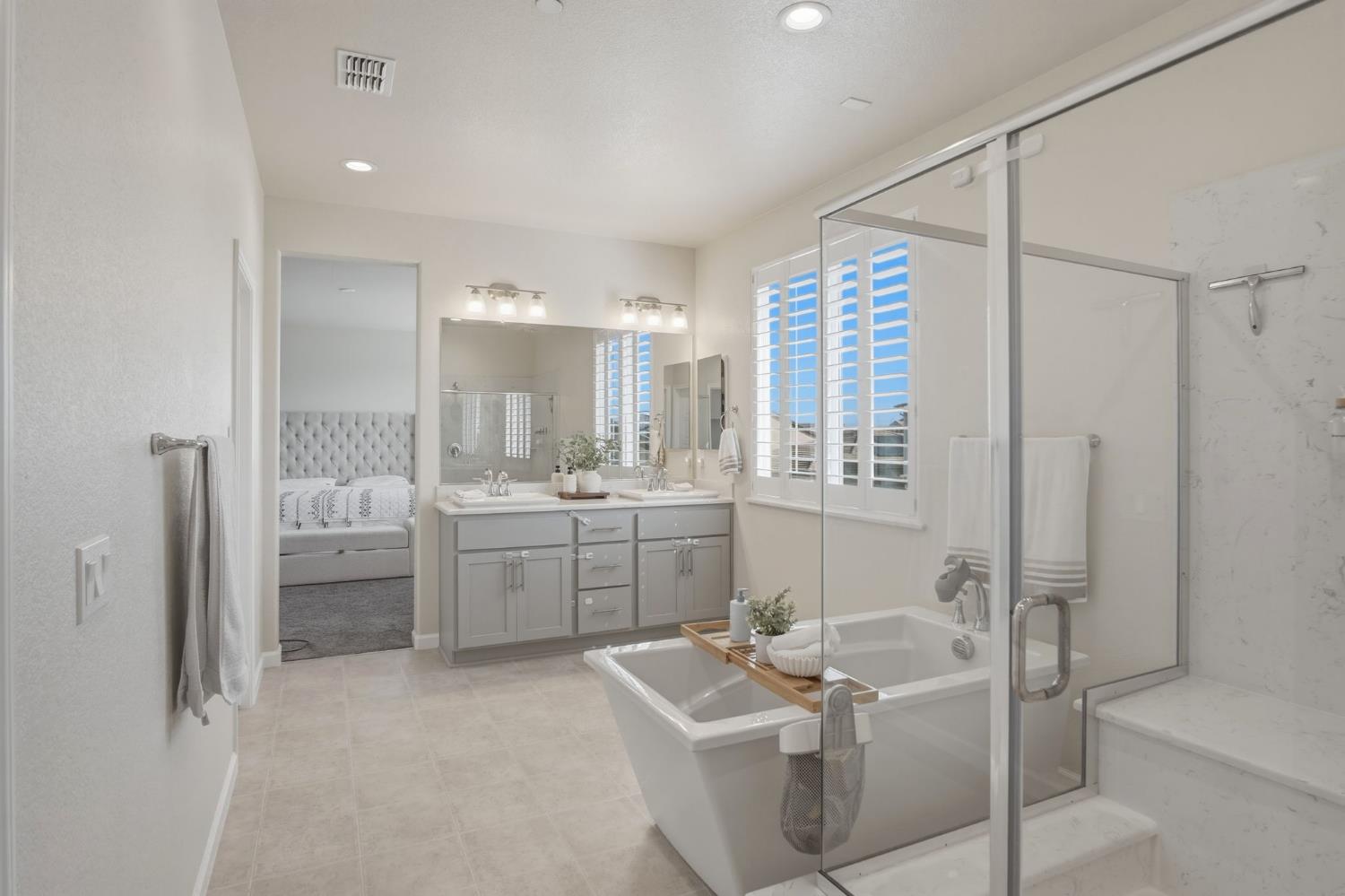 4344 Icon Ave, Modesto, CA 95356