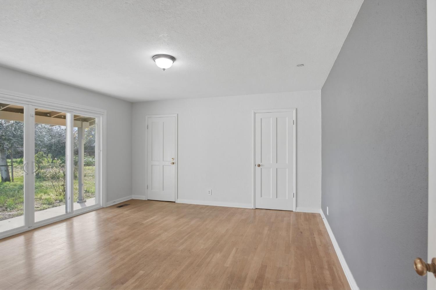 1301 E Blossom St, Dos Palos, CA 93620