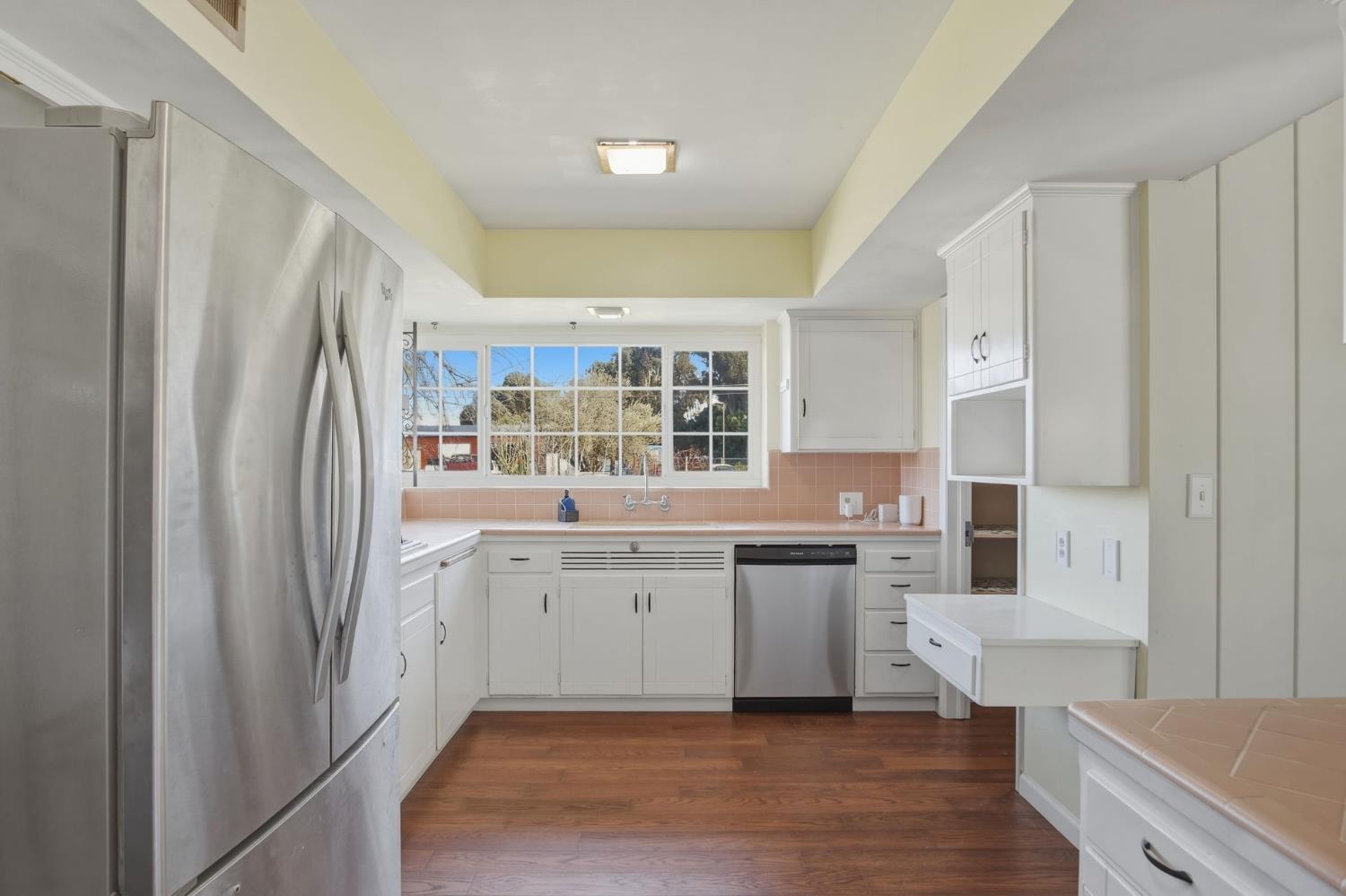 1301 E Blossom St, Dos Palos, CA 93620