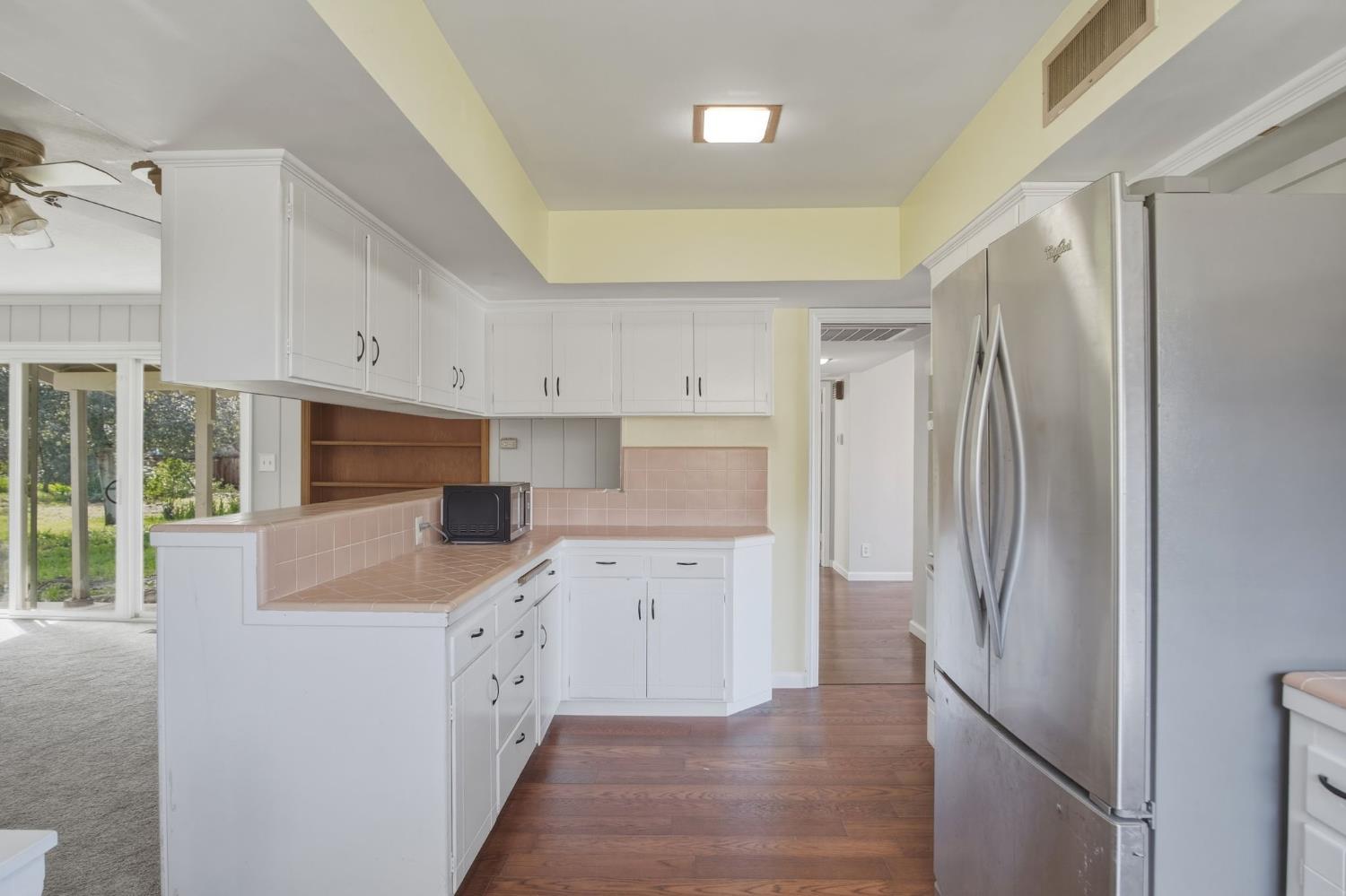 1301 E Blossom St, Dos Palos, CA 93620