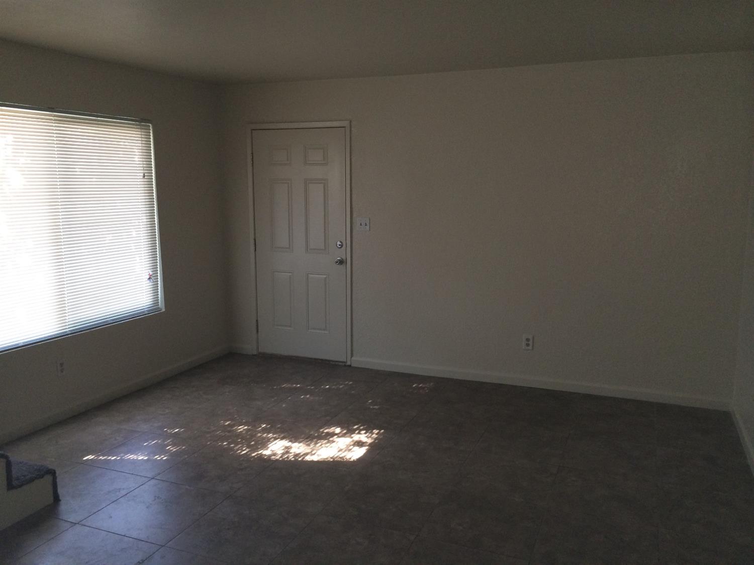 2800 Prescott Rd, Modesto, CA 95350