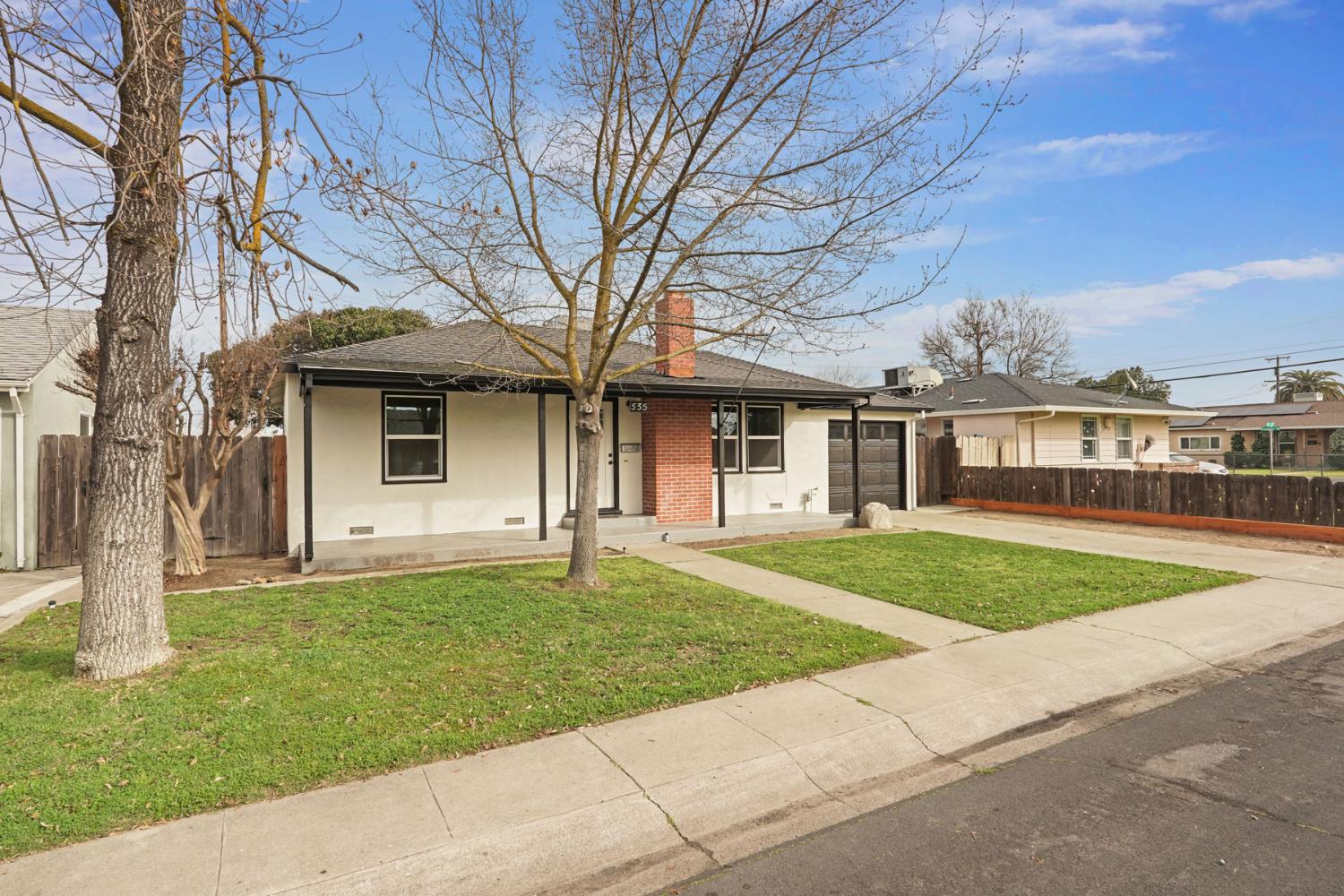 535 Fir St, Manteca, CA 95336