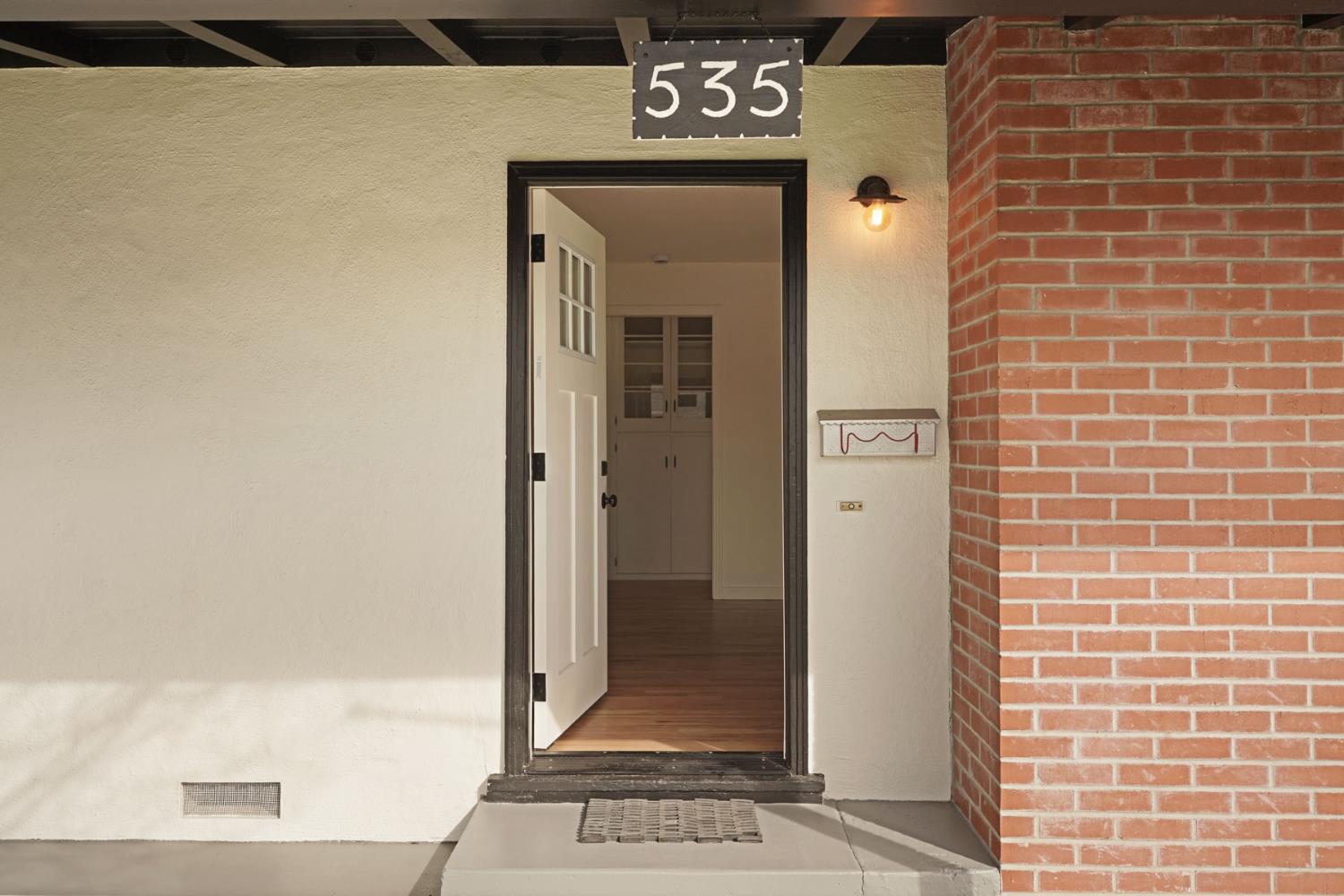 535 Fir St, Manteca, CA 95336