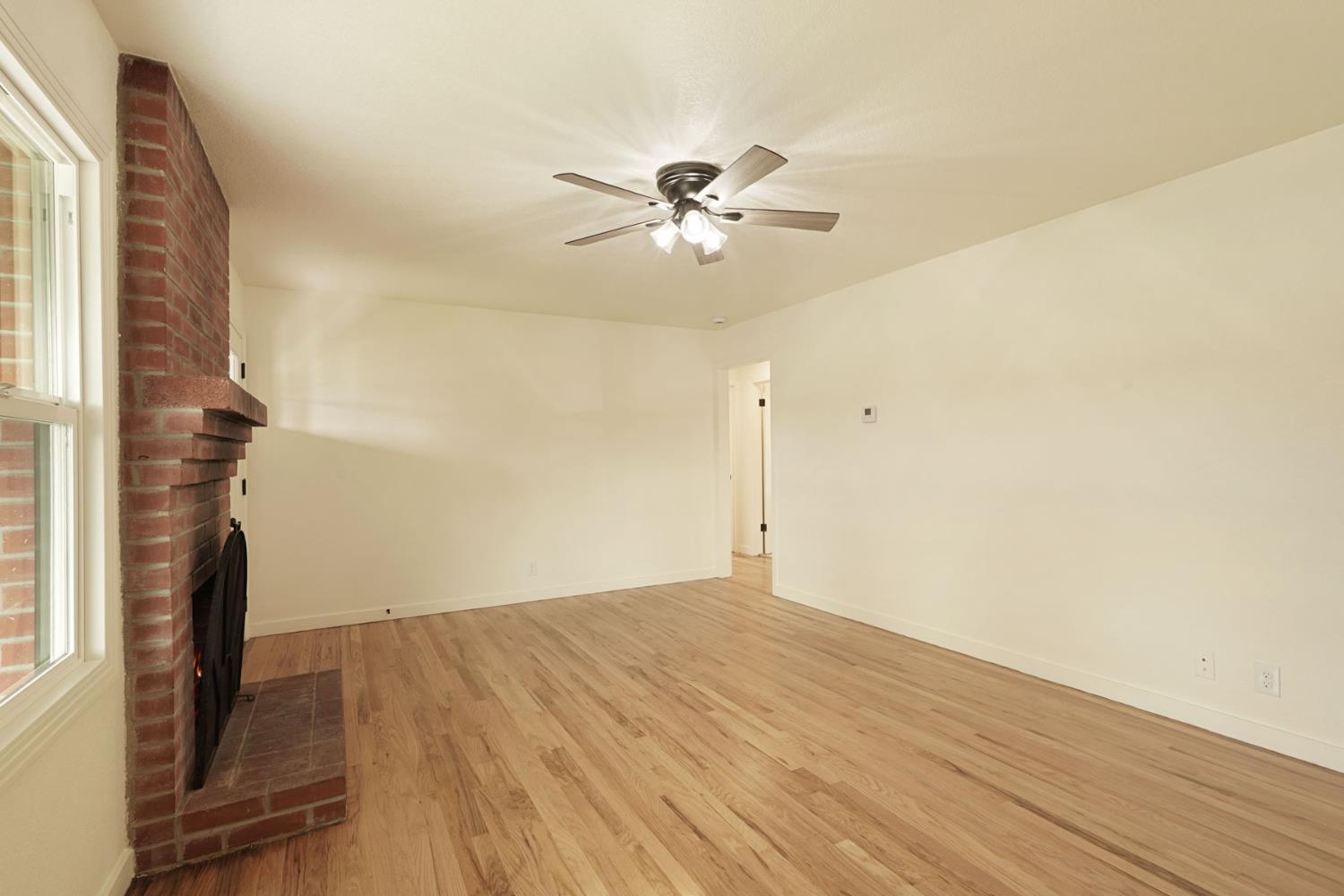 535 Fir St, Manteca, CA 95336