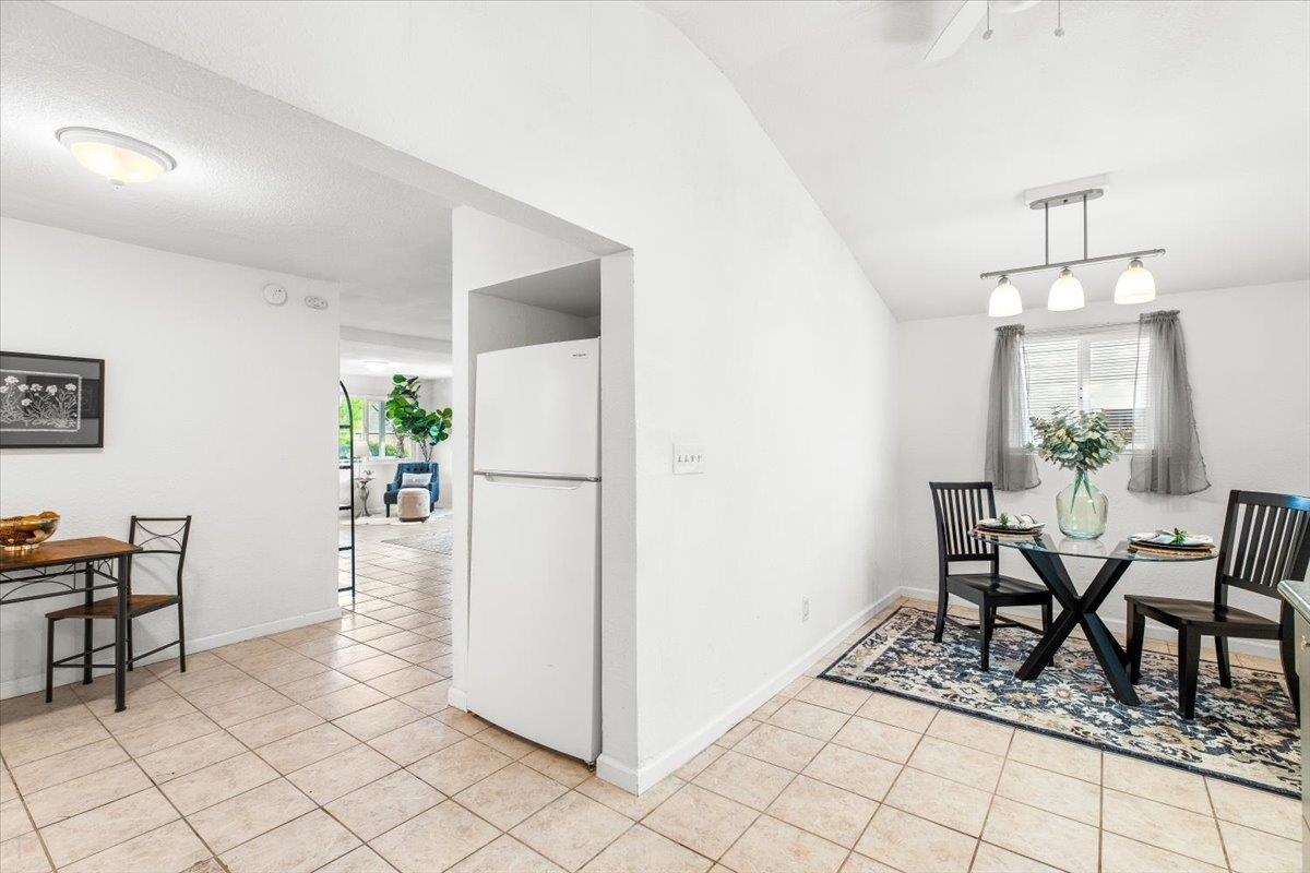 572 Pedersen Rd, Oakdale, CA 95361