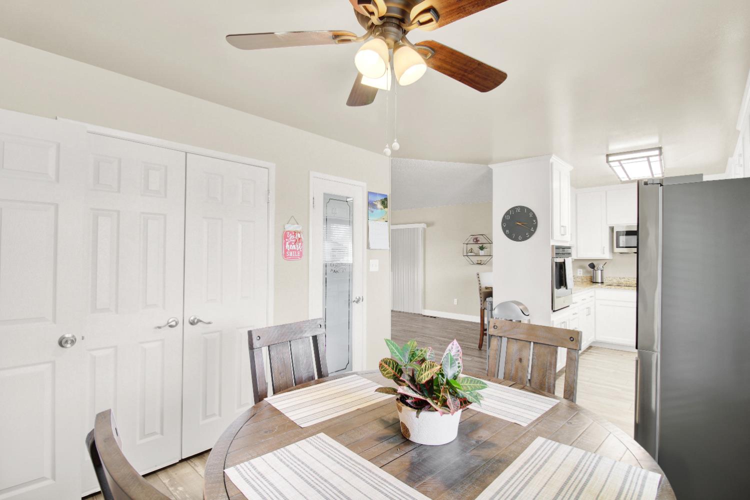 1805 Kienitz Ave, Modesto, CA 95355