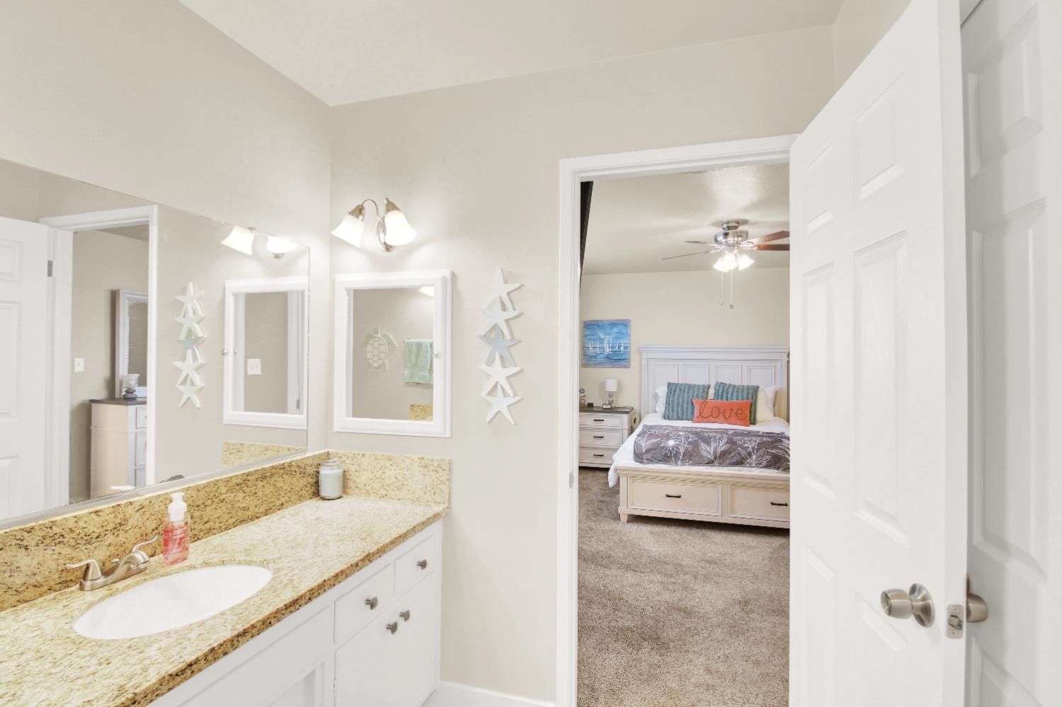 1805 Kienitz Ave, Modesto, CA 95355