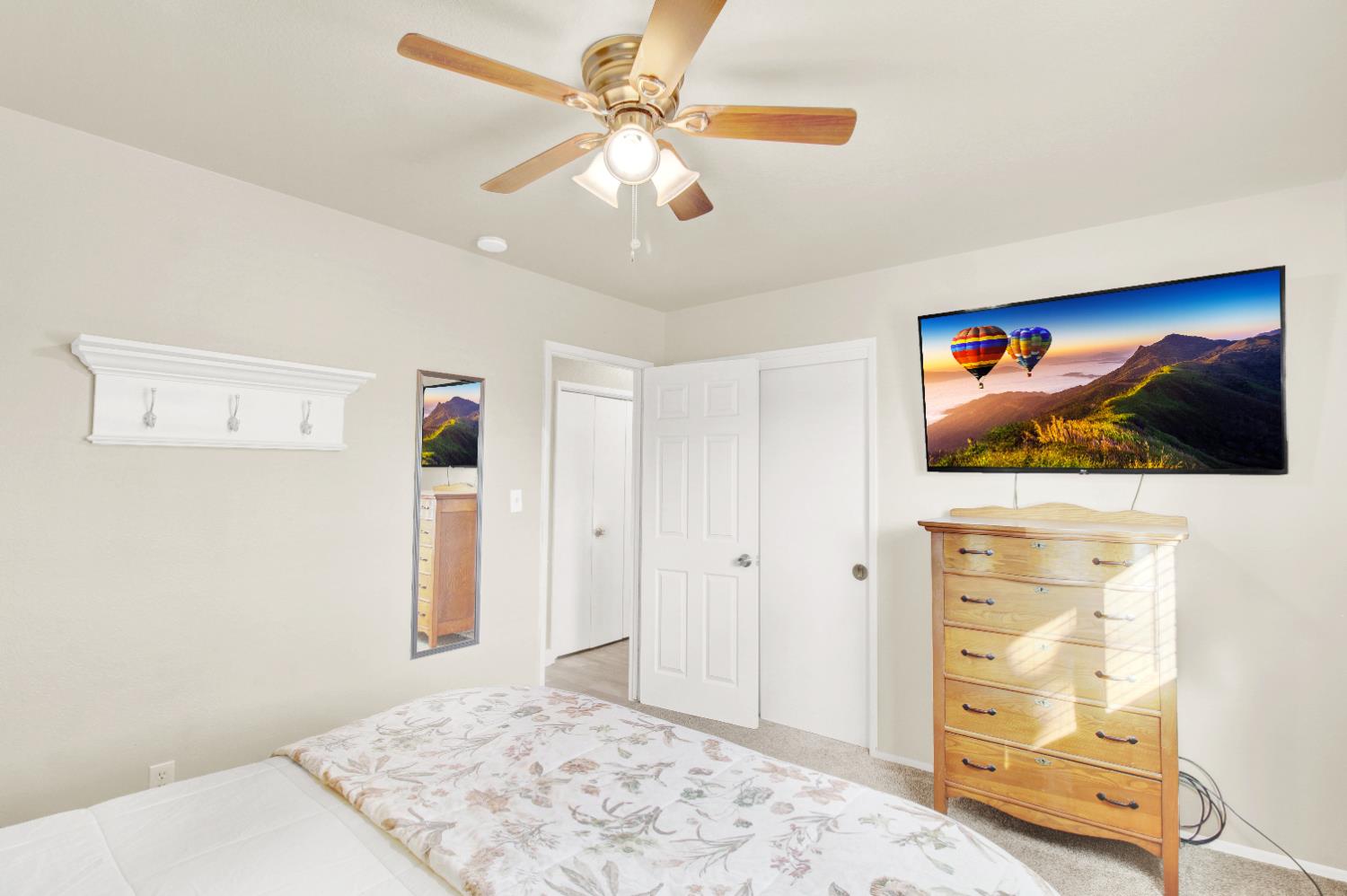 1805 Kienitz Ave, Modesto, CA 95355