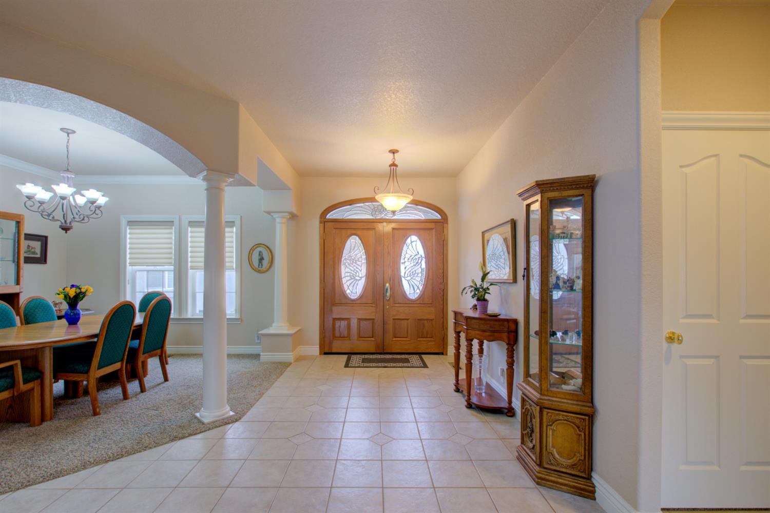 18413 Sycamore Ave, Patterson, CA 95363