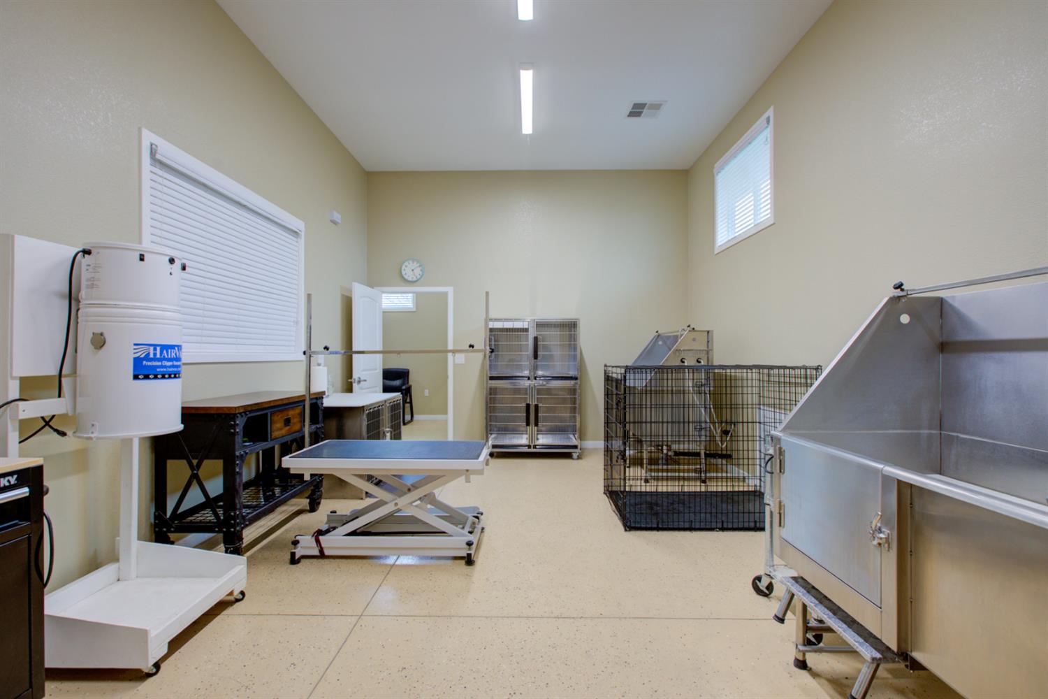 18413 Sycamore Ave, Patterson, CA 95363