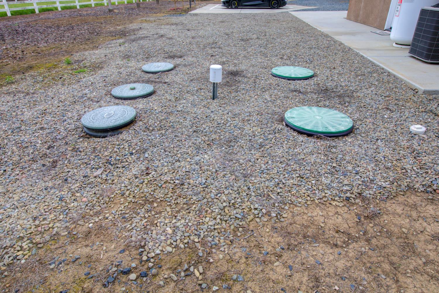 18413 Sycamore Ave, Patterson, CA 95363