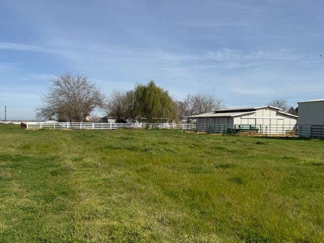 18413 Sycamore Ave, Patterson, CA 95363