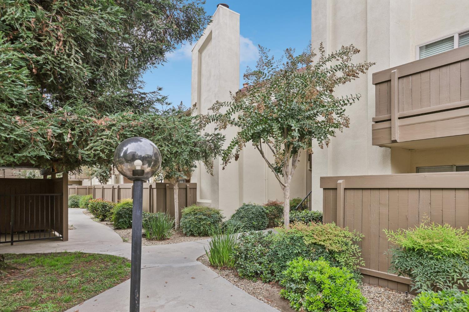 3700 Tully Rd #57, Modesto, CA 95356