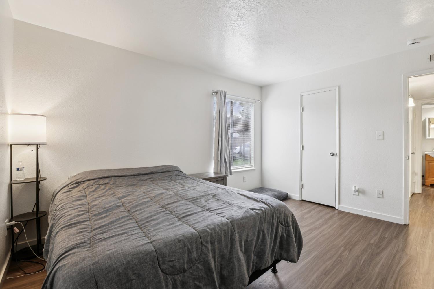 3700 Tully Rd #57, Modesto, CA 95356