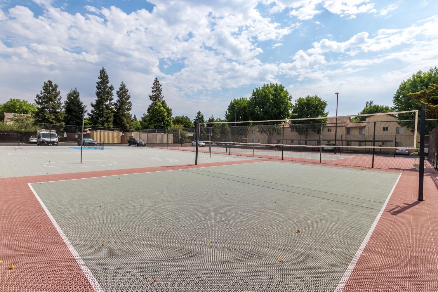 3700 Tully Rd #57, Modesto, CA 95356