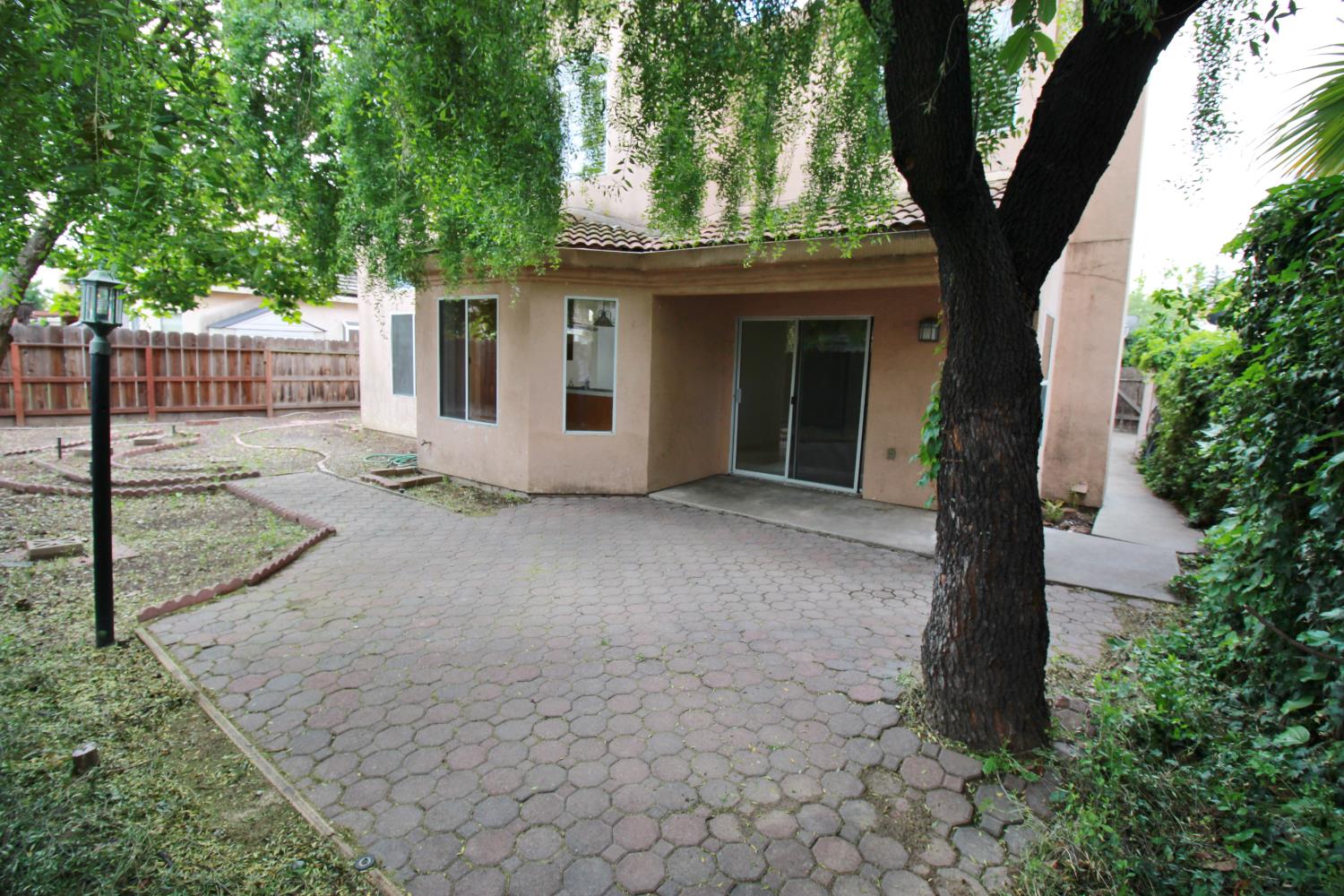 3705 Dillingham Ave, Modesto, CA 95357