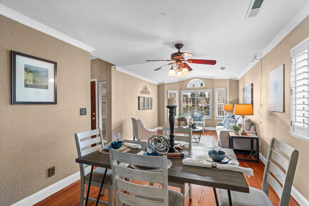 225 Fullerton Dr, Turlock, CA 95382