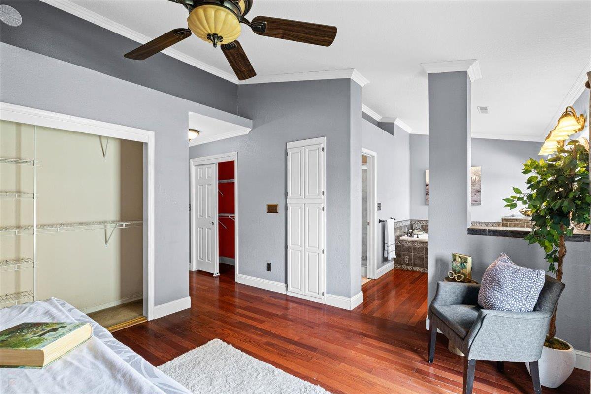 225 Fullerton Dr, Turlock, CA 95382