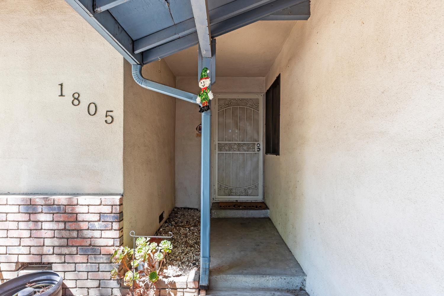 1805 Glaston Ave, Modesto, CA 95350