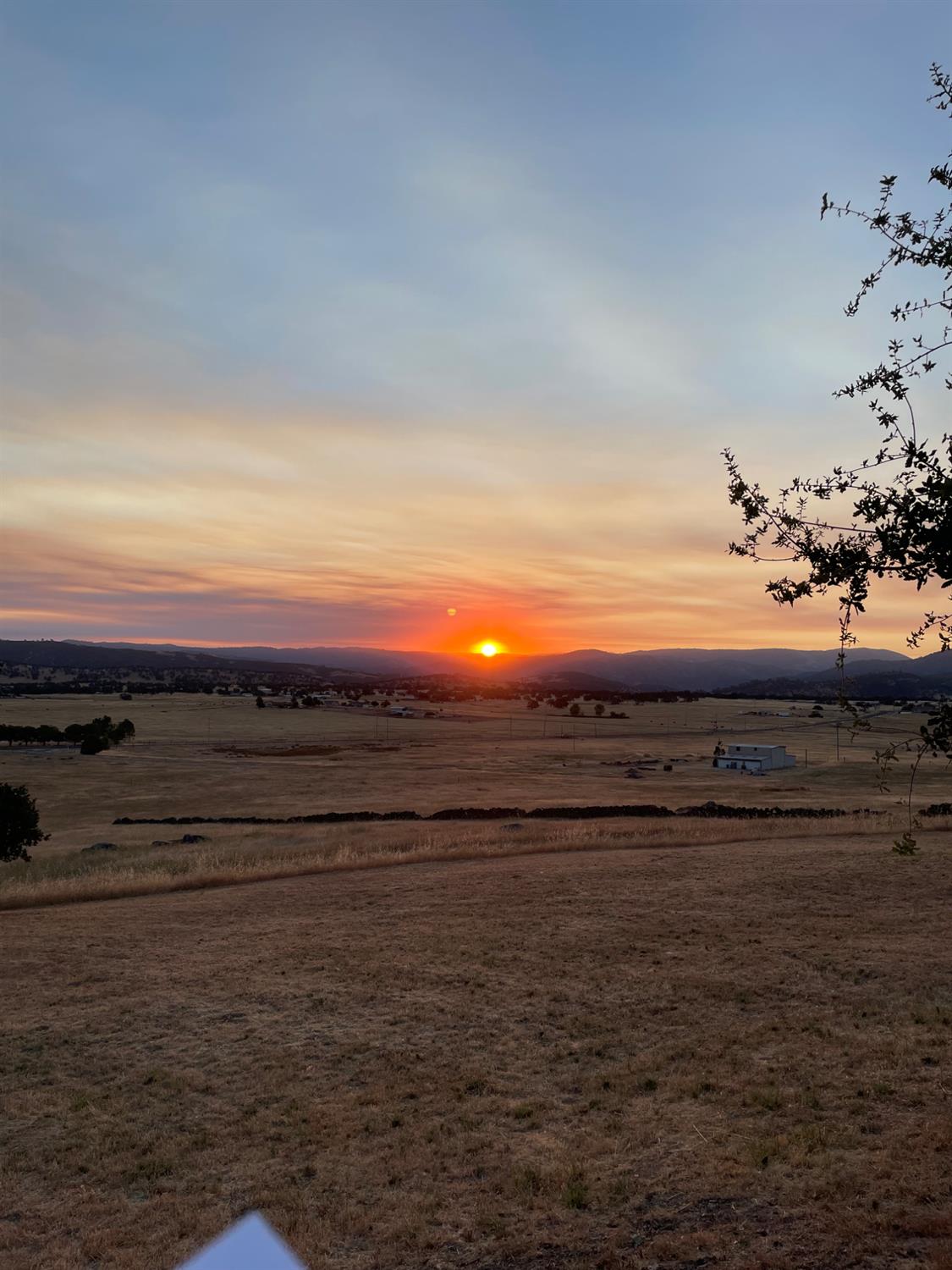 9570 Banderilla Dr, La Grange, CA 95329