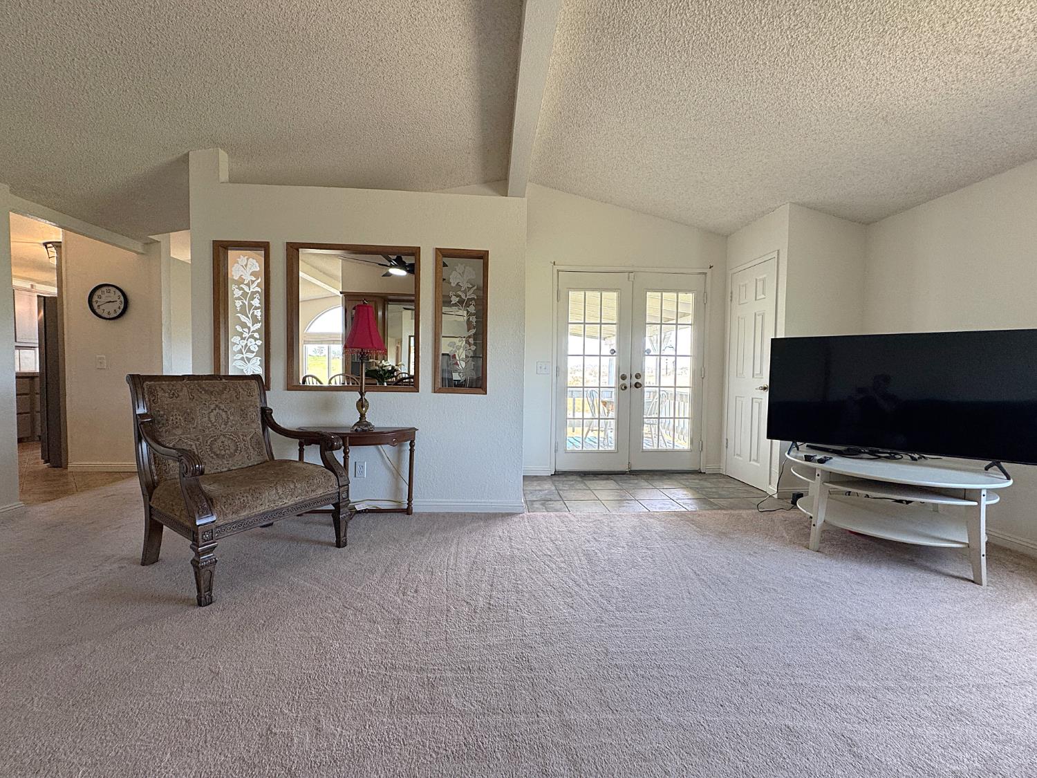 9570 Banderilla Dr, La Grange, CA 95329