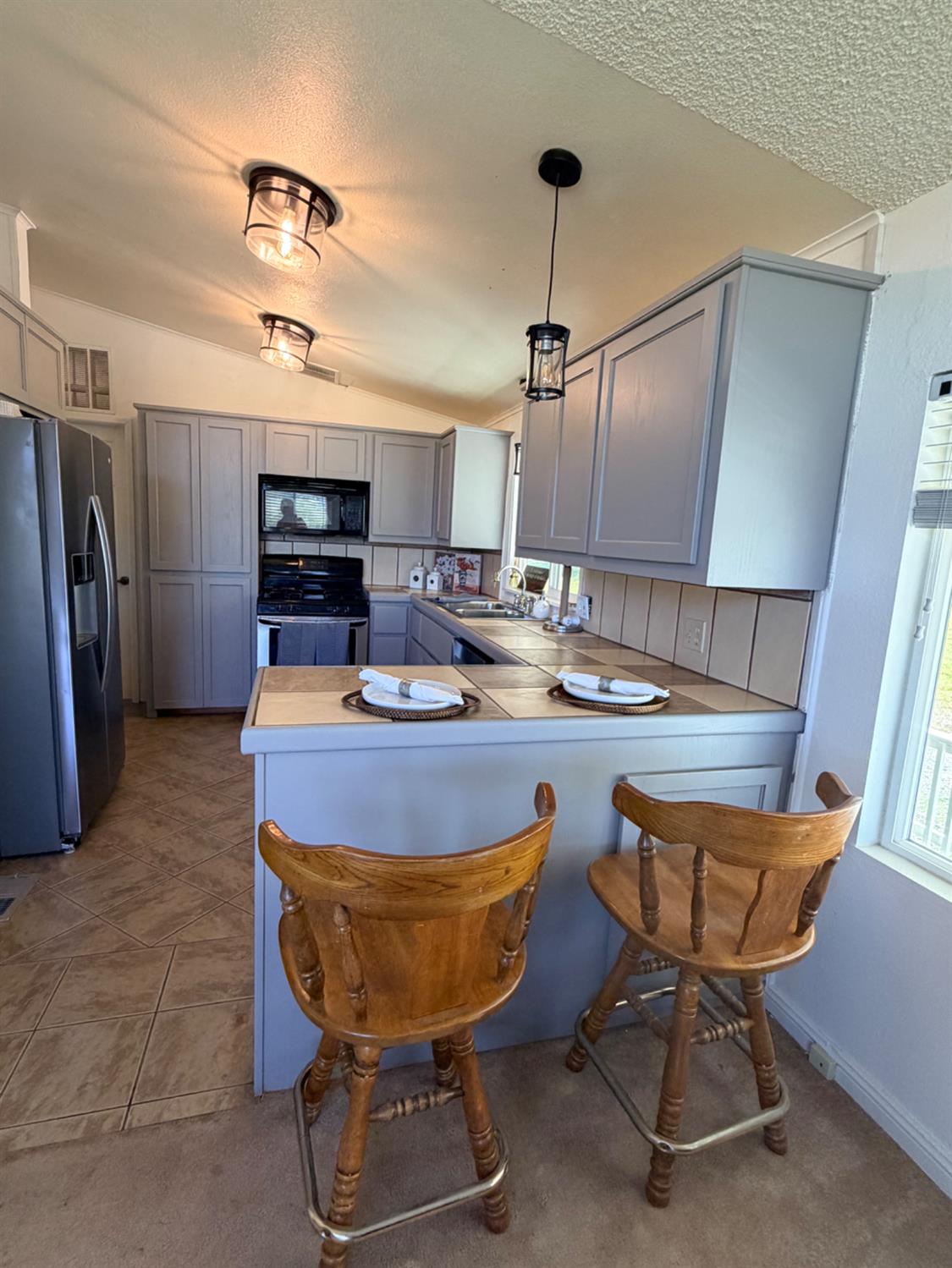 9570 Banderilla Dr, La Grange, CA 95329