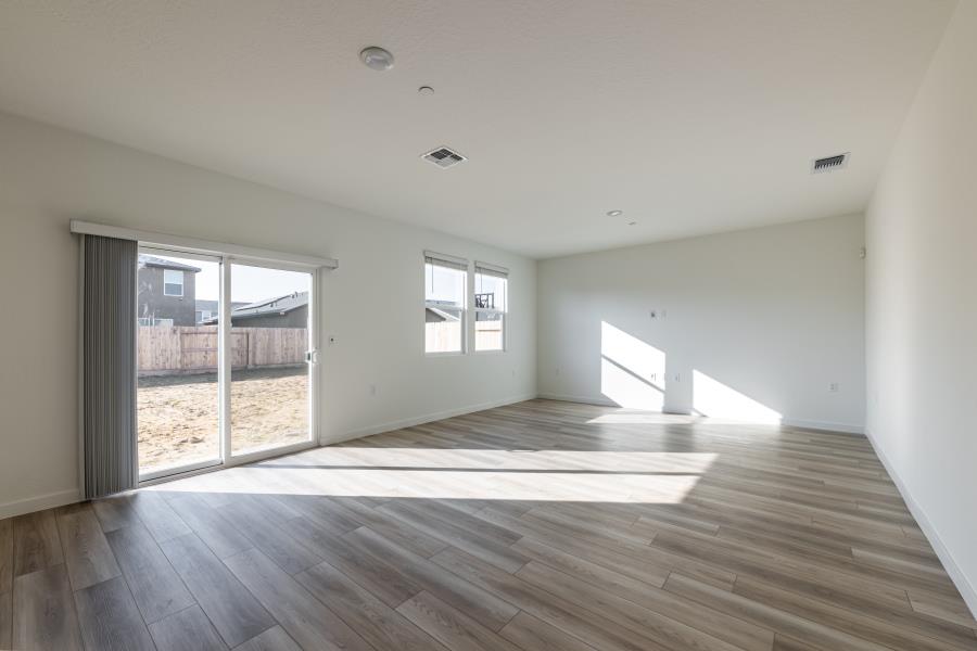 4722 Sami Jo Dr, Merced, CA 95348