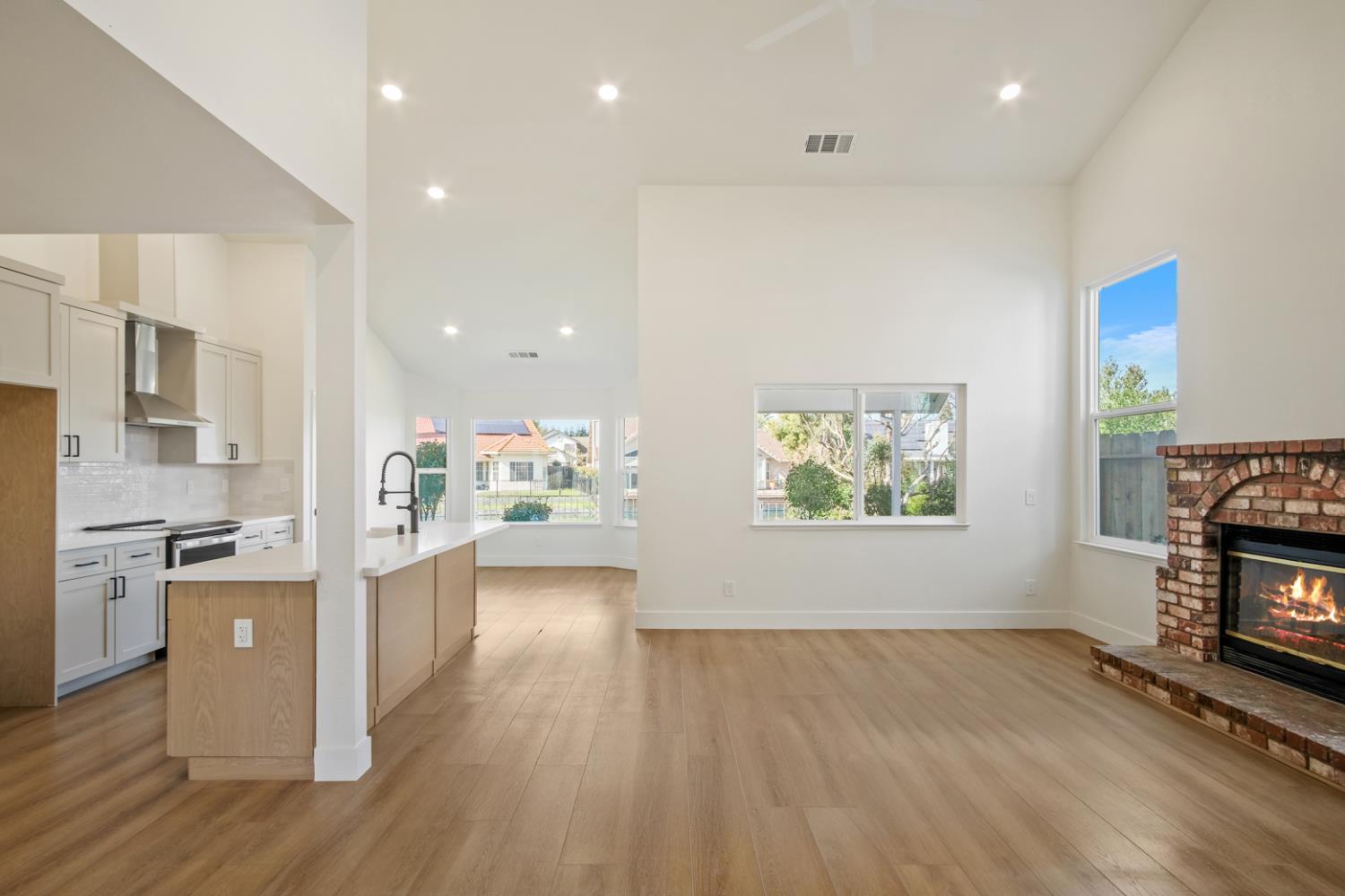 3359 lighthouse Ct, Atwater, CA 95301