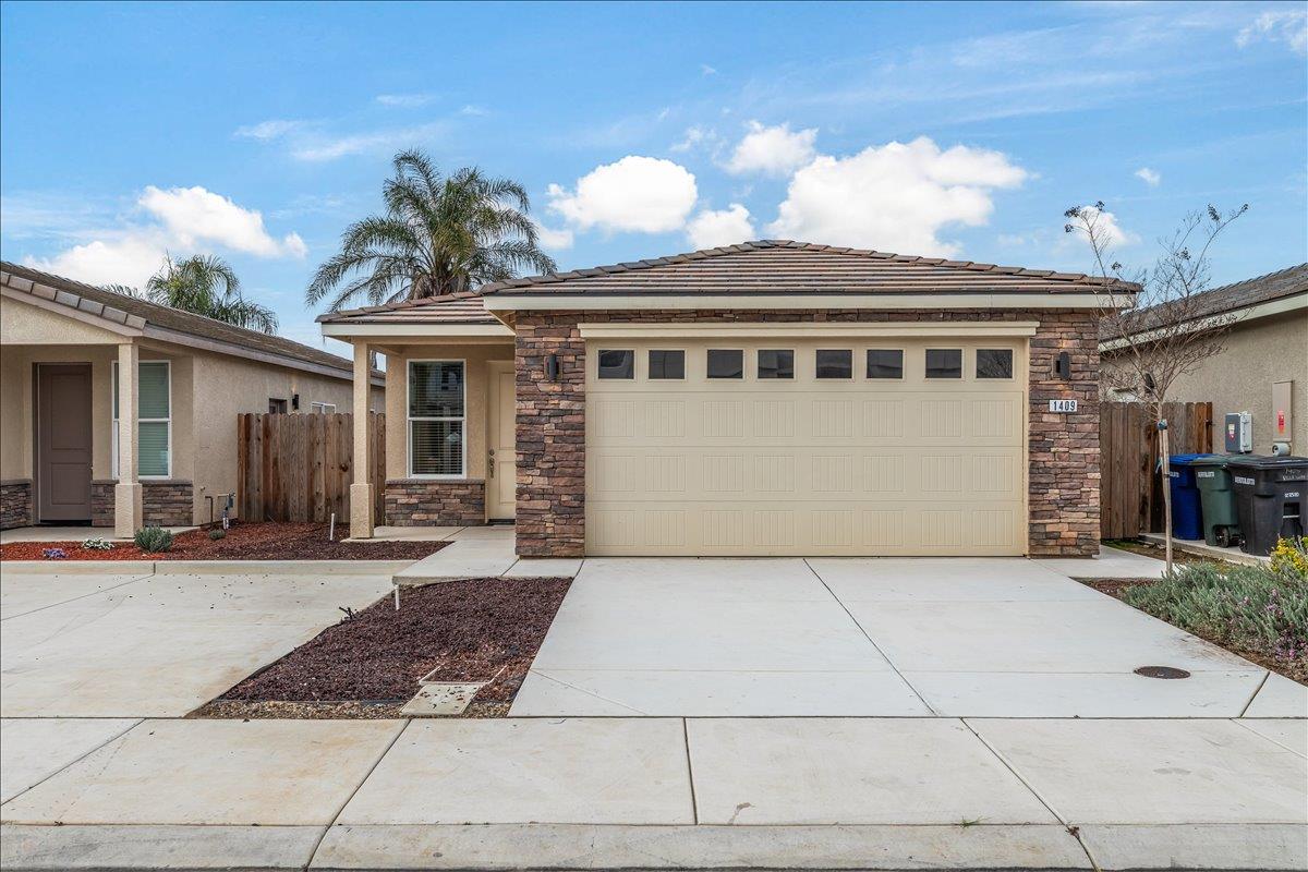 1409 Villa, Modesto, CA 95351
