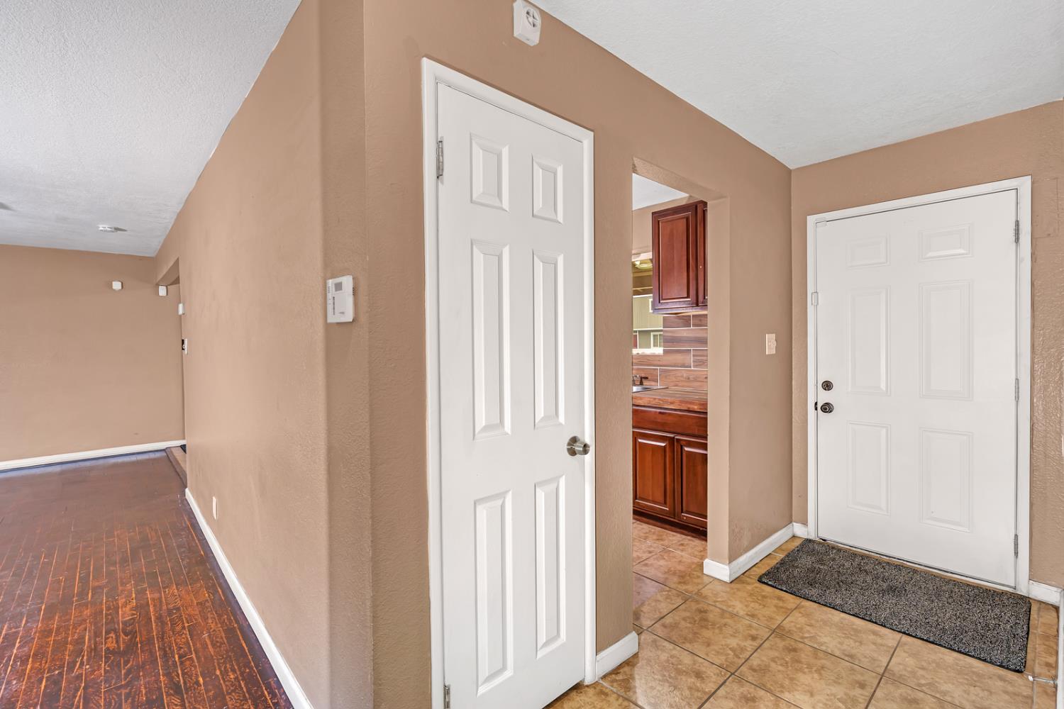 1358 Conner Ave, Dos Palos, CA 93620