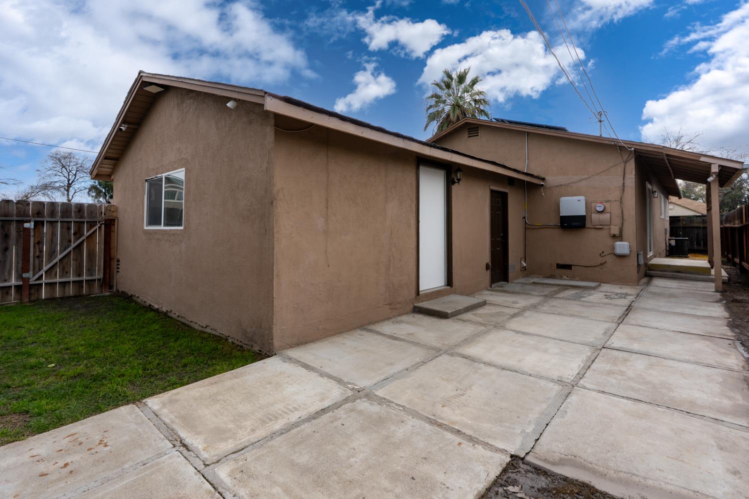 1358 Conner Ave, Dos Palos, CA 93620